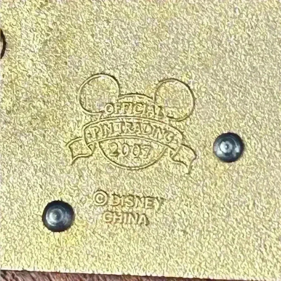 Tinker Bell Disney Trading Pin Just Chillin 2007 - Picture 4 of 5